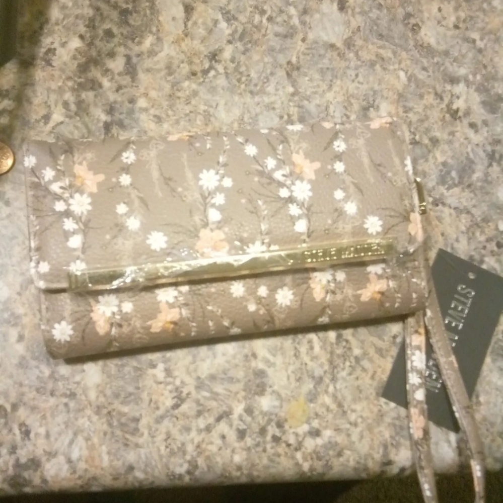 Steve Madden Wallet